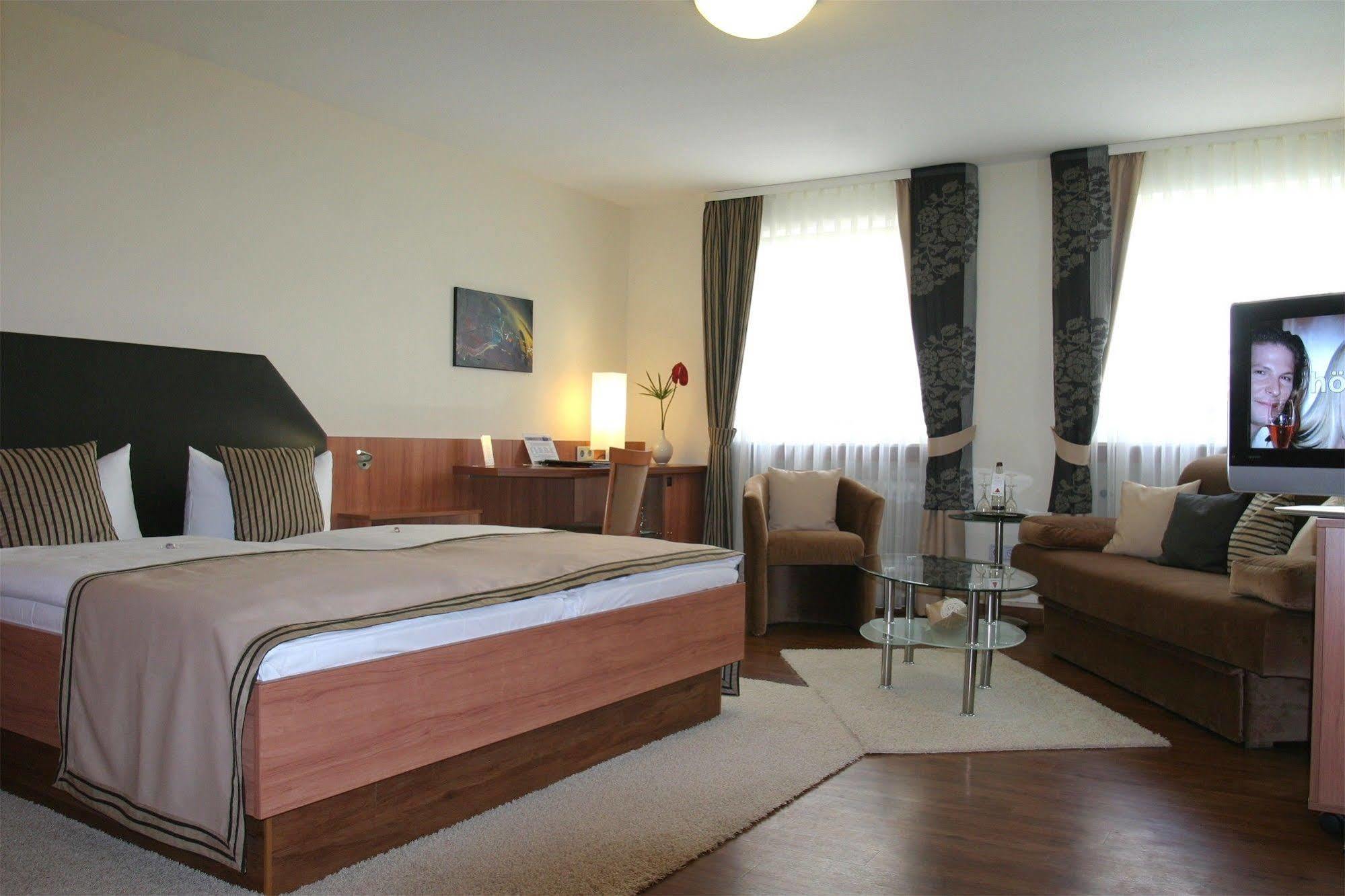 Hotel Merkur Baden-Baden Rom bilde